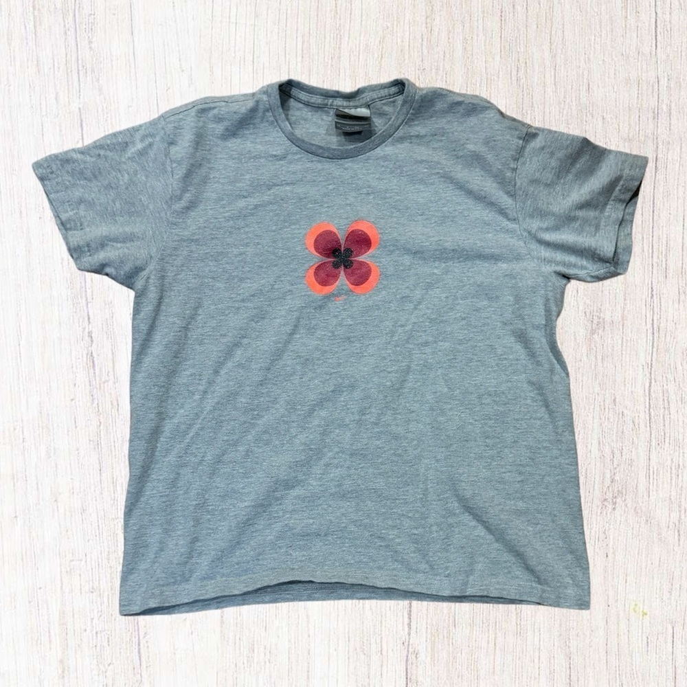 Nike Short Sleeve Glitter Logo Tee Shirt size Small